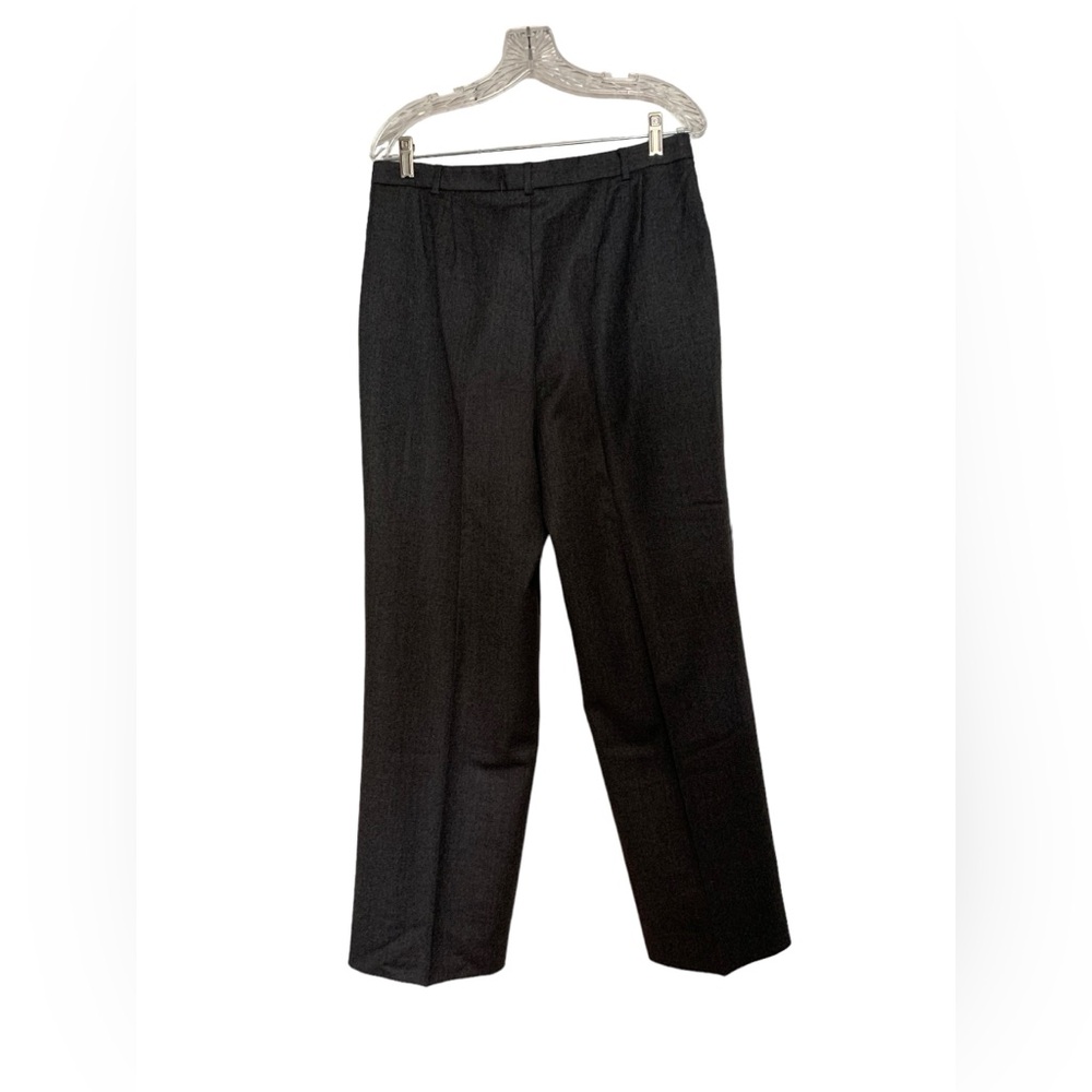 Brooks Brothers front pleat wool lined gray pants. 2 front slash pockets. Lined